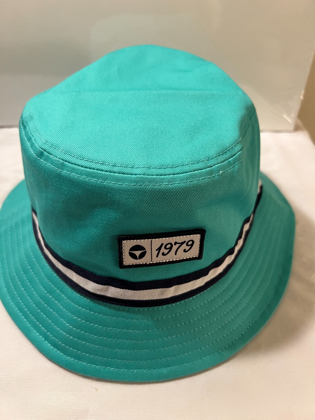TaylorMade Golf Bucket Hats / S/M-L/XL / Colors: White-Gray-Aqua-Black-Army