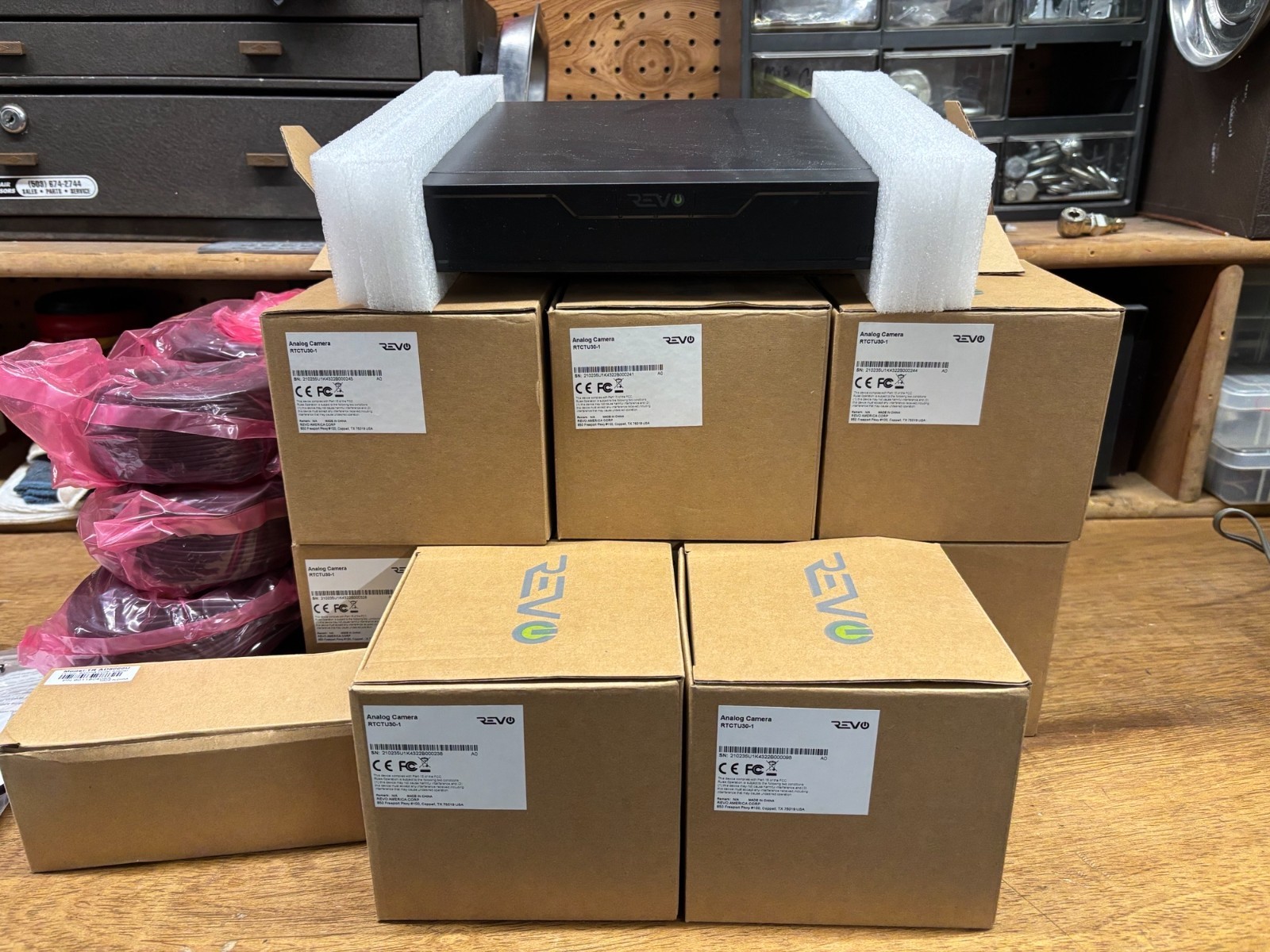 Revo  8 Channel Security Camera System - RUH8DVR1X DVR - 8 Turret Cams, Cords