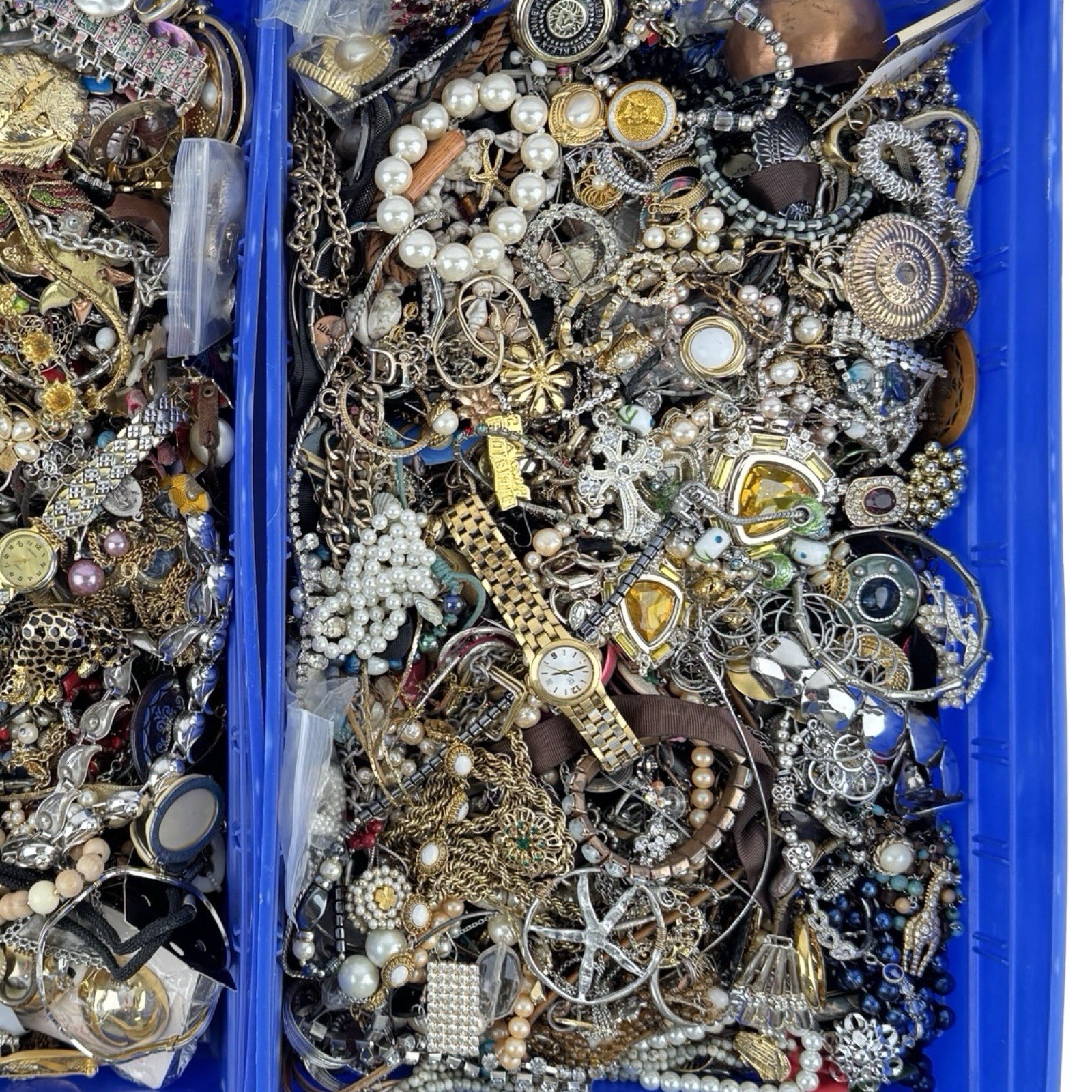 1 Pound Unsorted Tangled Jewelry Vintage Modern Wear Junk Mystery Treasure Hunt