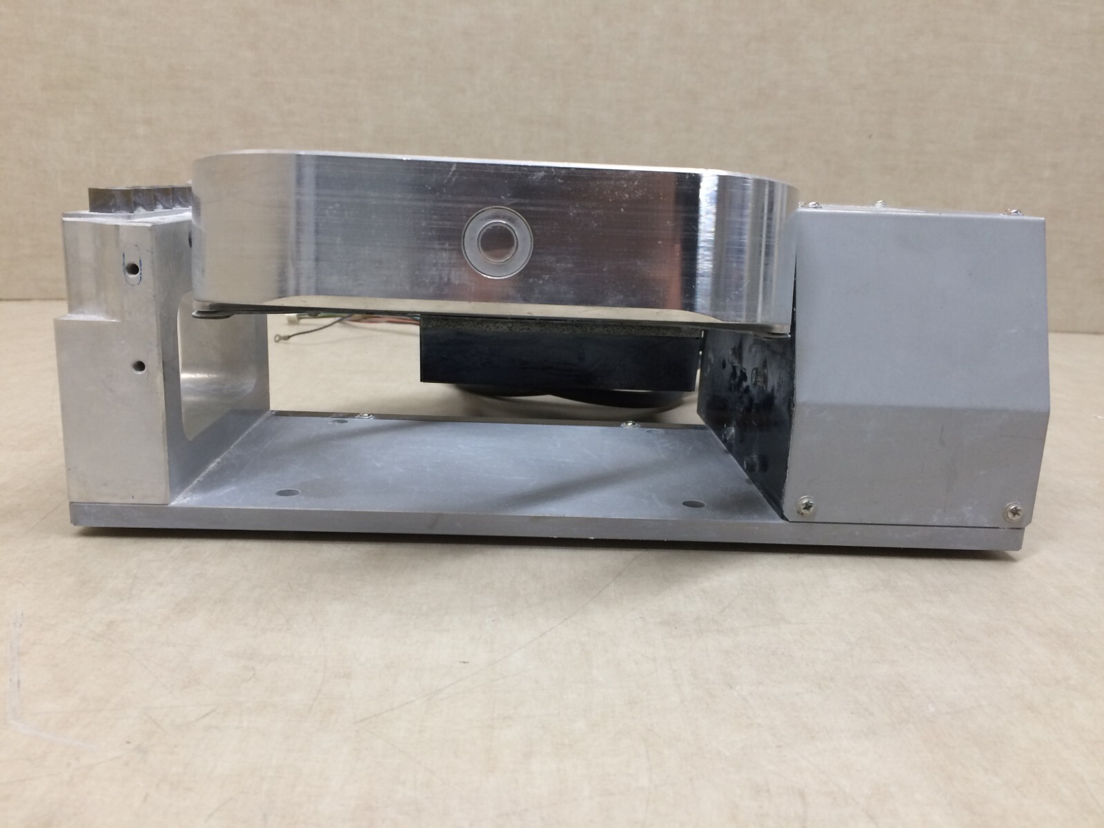 Roland DWX-50 Dental Milling Machine ATC Automatic Tool Changer Rotary Axis