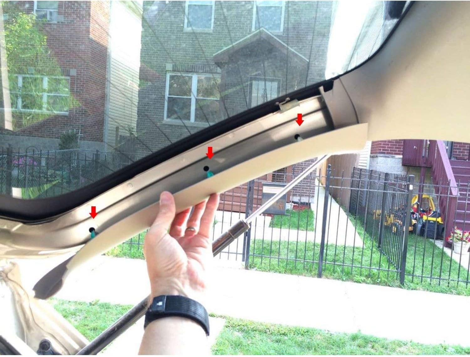 9mm Hole 40pcs Trim Door Panel Clips Retainer for Tacoma Tundra Camry Corolla