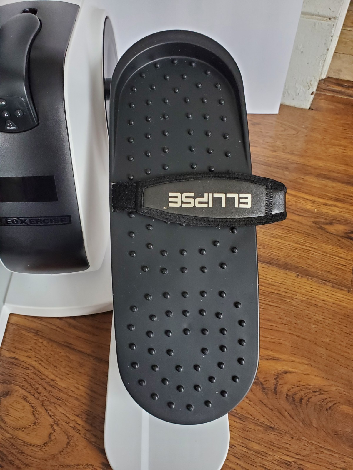 Ellipse One by LegXercise Elliptical Leg Exerciser Electronic Remote