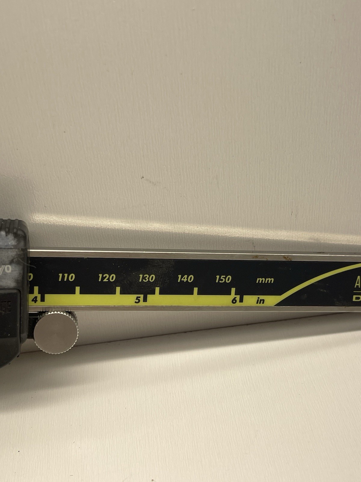 Mitutoyo 6in/150mm Digital Caliper 500-196-30 Model No. CD-6" CS, Made in Japan