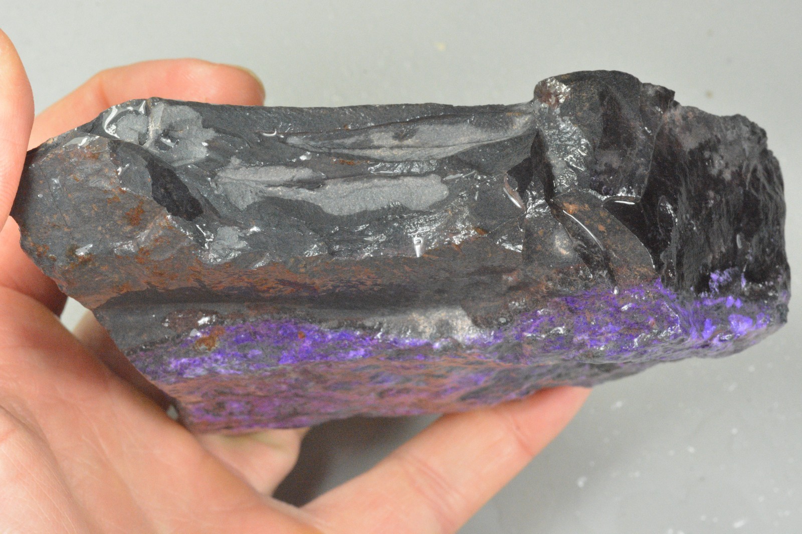 Sugilite Rough, Wessels Mine, South Africa, 800 grams