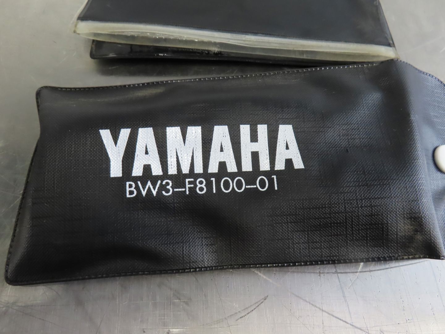 EB1400 2021 21 YAMAHA TENERE 700 TOOL BAG / TOOL KIT