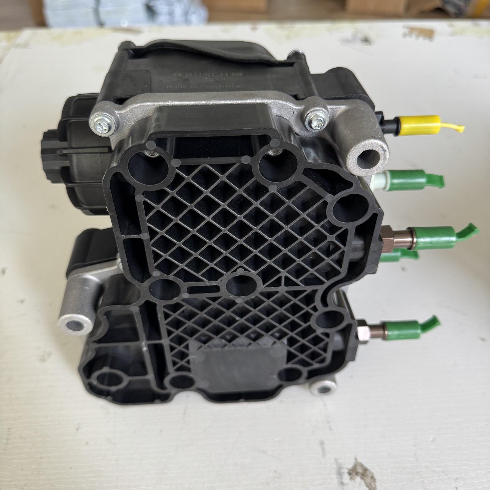 DEF PUMP FOR VOLVO MACK 12V D13 21577507 21577511 21332701 23753845 85003864