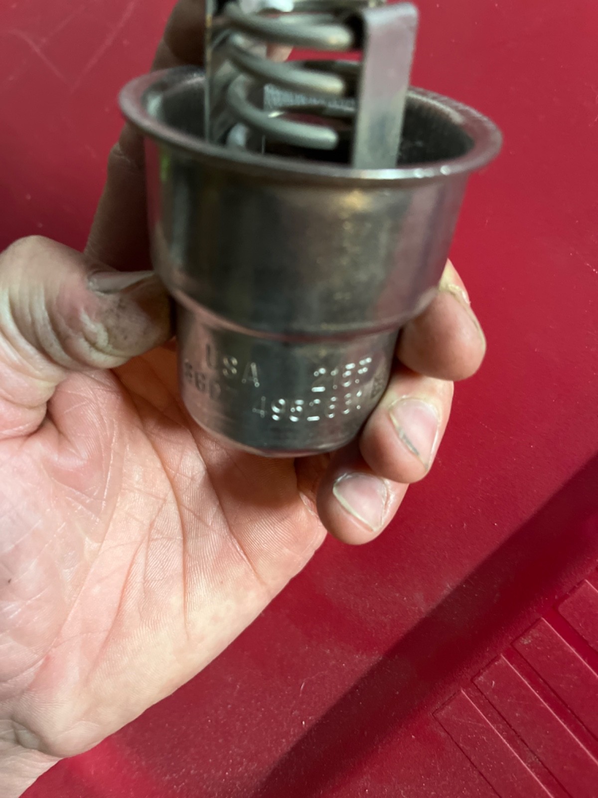 New OEM Genuine Cummins 4952631 THERMOSTAT