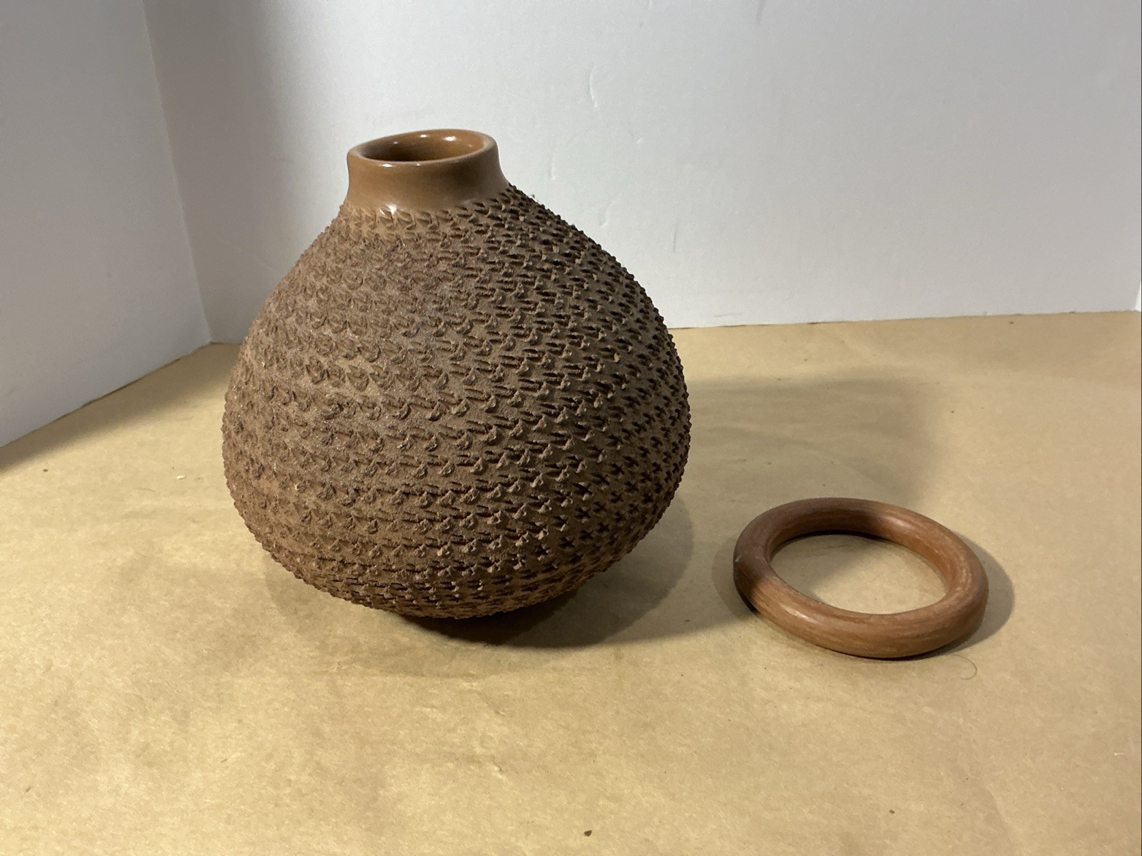 Amado Hedez Hernandez Pottery Brown Corrugated Pot Mata Ortiz, Mexico 6”