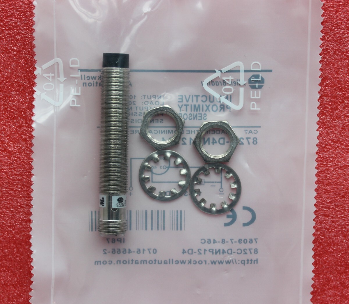 1X For Allen-Bradley 872C-D4NP12-D4 Proximity Switch Sensor 4mm 200mA NEW