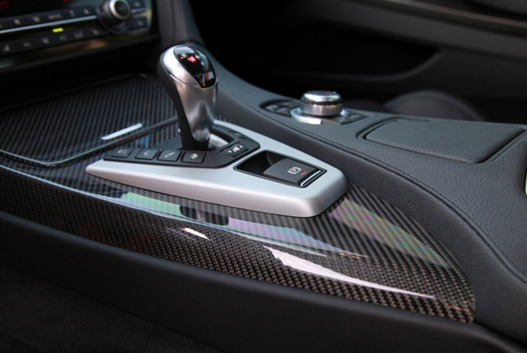 Ultra Gloss 9D PET Liner Black Carbon Fiber Vinyl Wrap Air Release Bubble Free