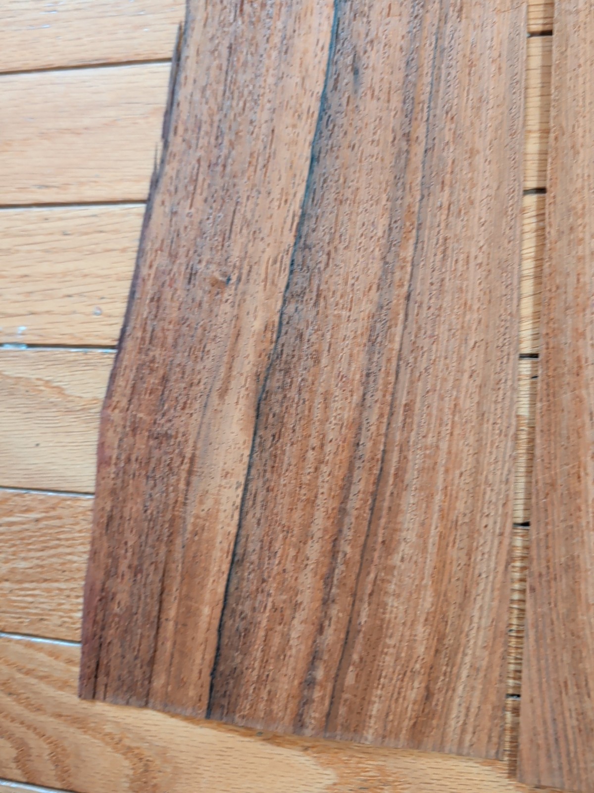 4 pcs San Domingo rosewood wood veneer 4 1/8" x 21" ea hole cracks 6" wi.