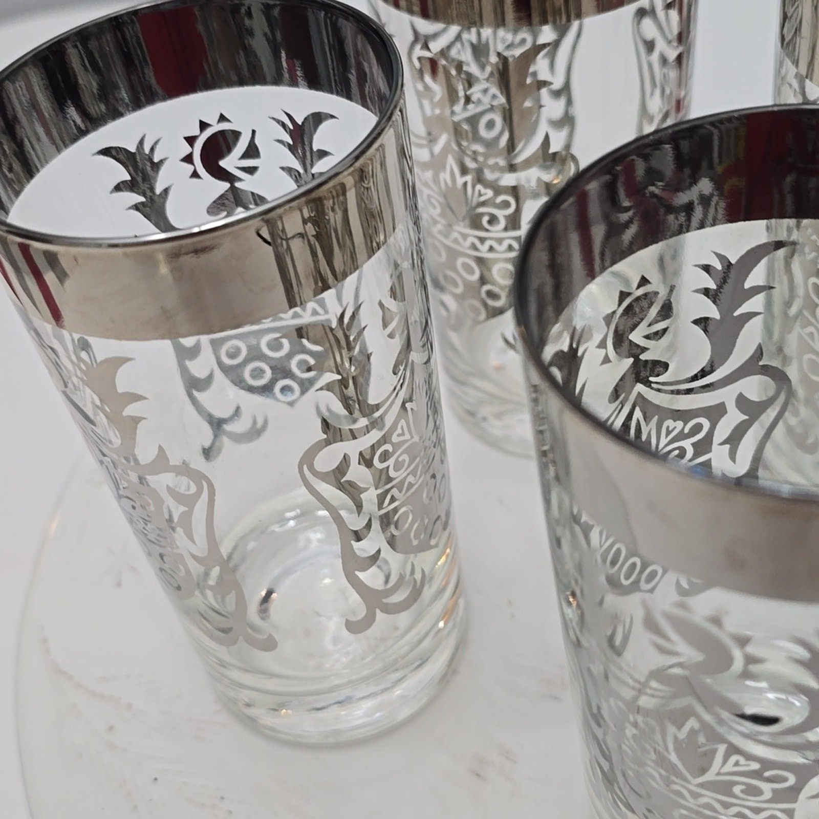 Vintage MCM Set Of 4 Kimiko Silver Knight Shield Highball Glasses Barware