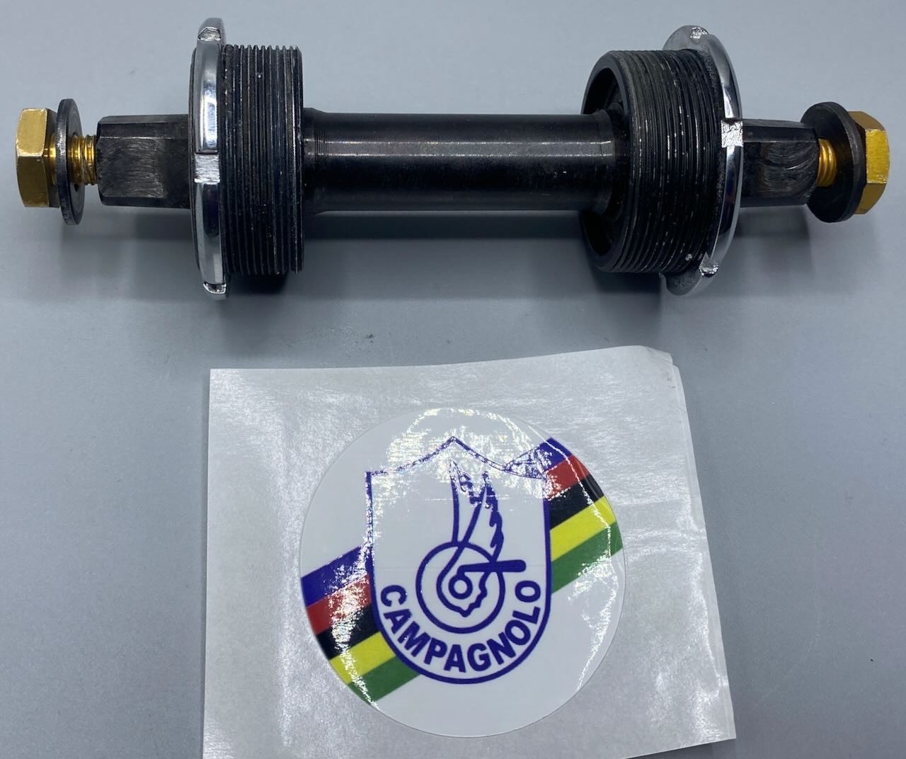 OMAS Bottom Bracket Italian Thread 113 mm Length 326 gm w/ Campagnolo Sticker