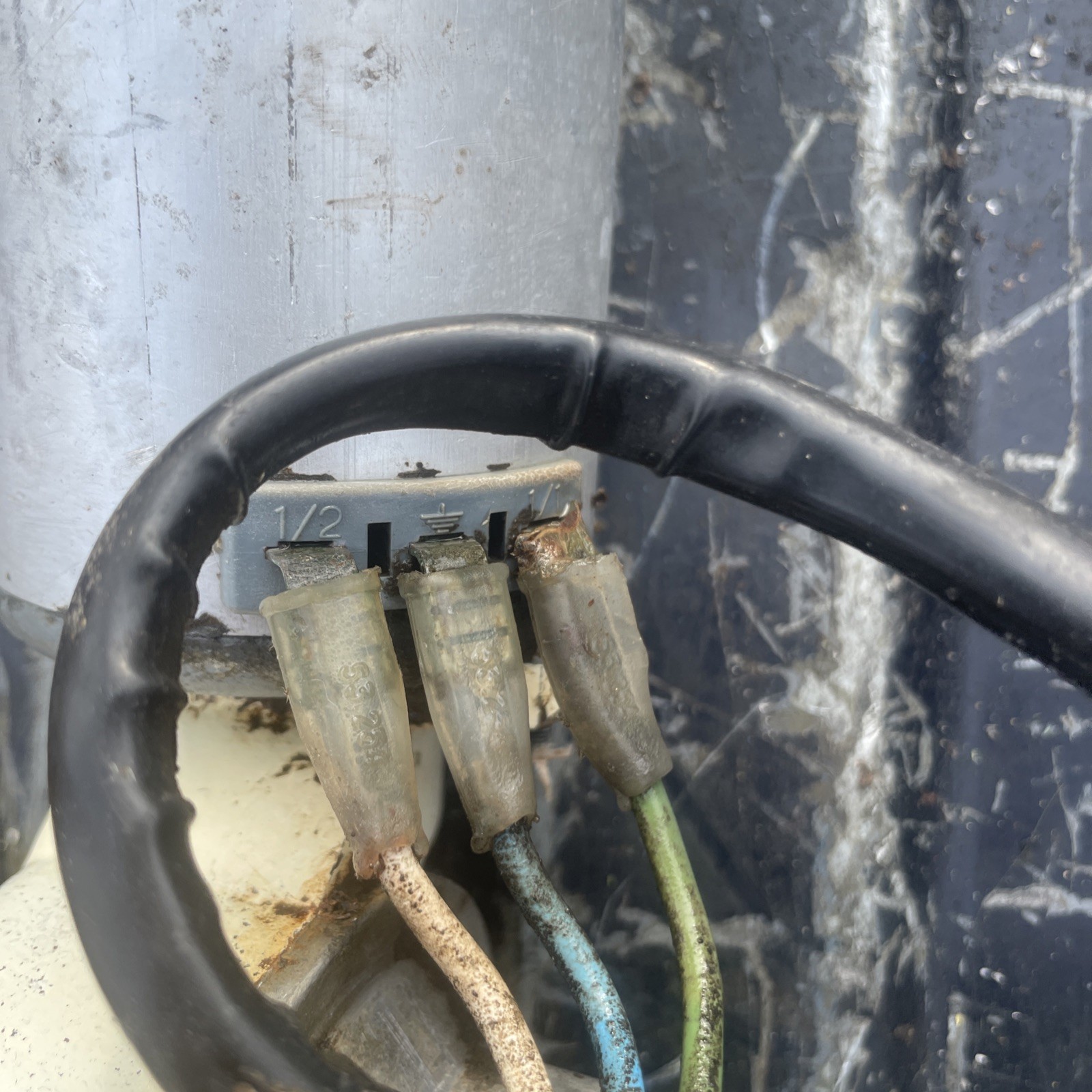 Volvo Penta Mechanical Tilt Lift TILT JACK, 250, 270,280 AQ280,AQ270~897658