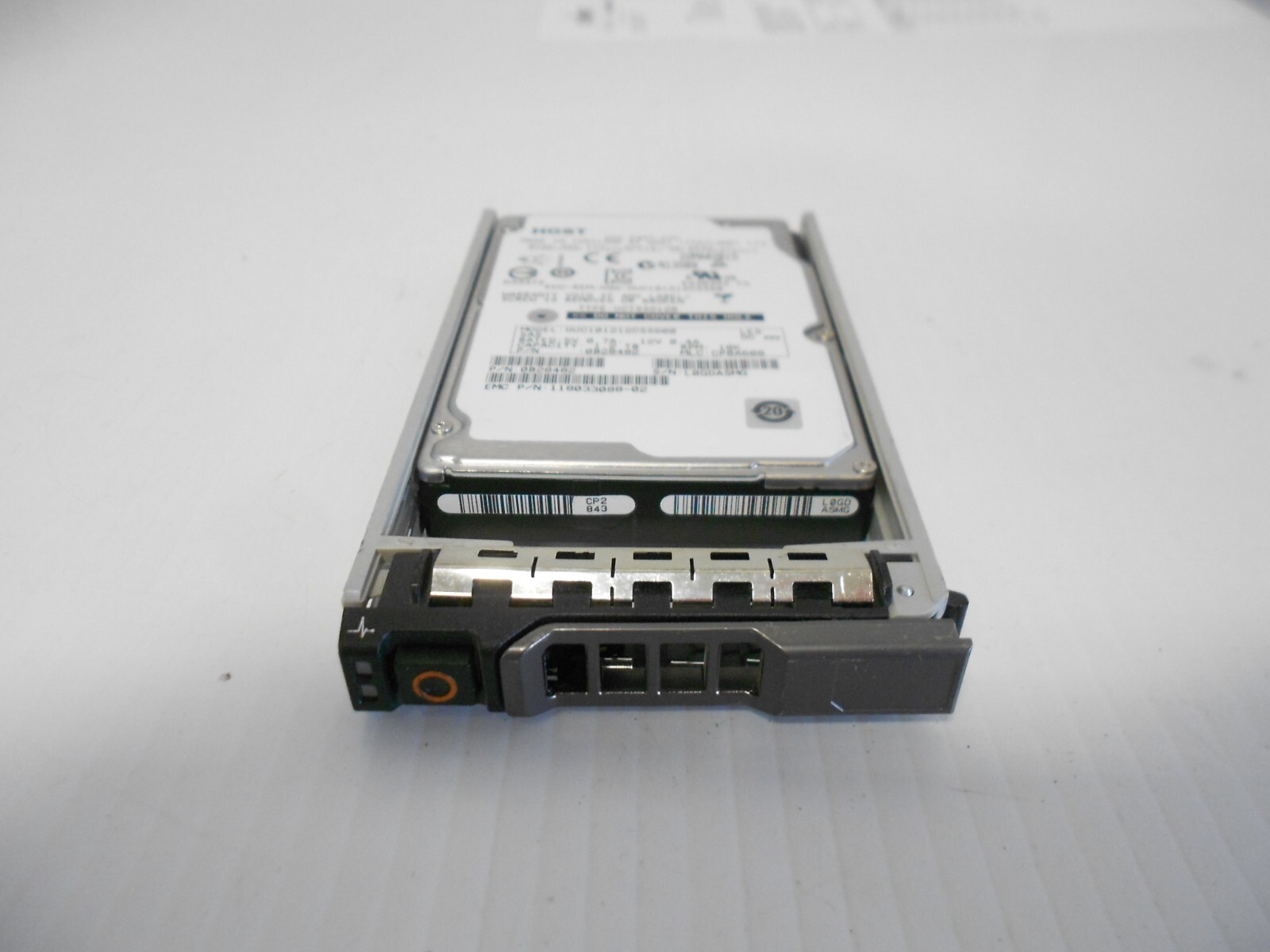 DELL HGST 1.2TB 10K SAS 2.5" SAS HARD DRIVE SERVER R610 R620 R630 R710 R720 R730