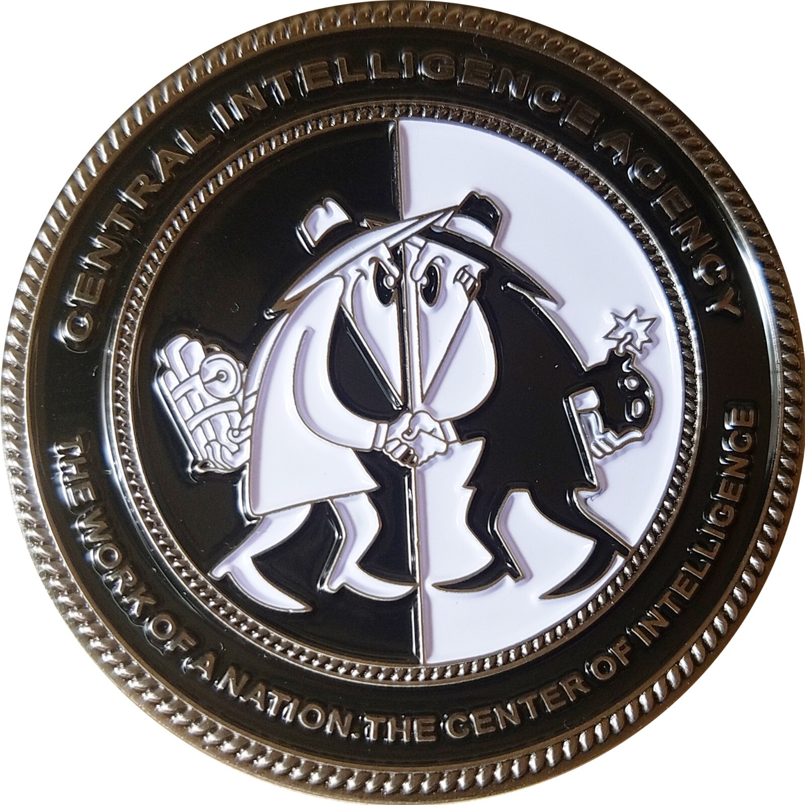 CIA SPY VS SPY CENTRAL INTELLIGENCE AGENCY CHALLENGE COIN. 2" 40