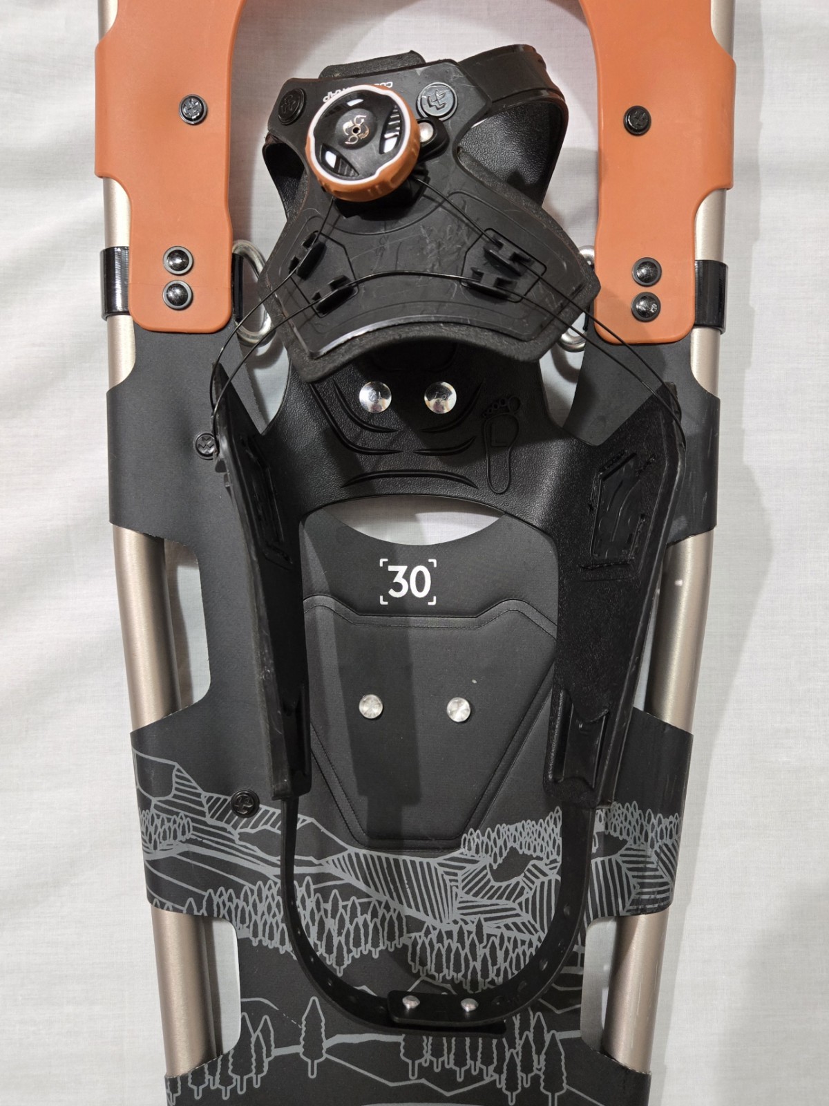 Tubbs Wayfinder Size 30 Snowshoes Black And Orange Excellent Condition