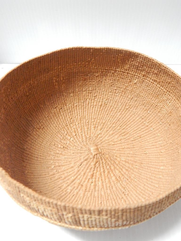 ANTIQUE YUROK (HUPA) BASKET MUSH BOWL HAT NORTHERN CALIFORNIA - CLEAN + NICE !