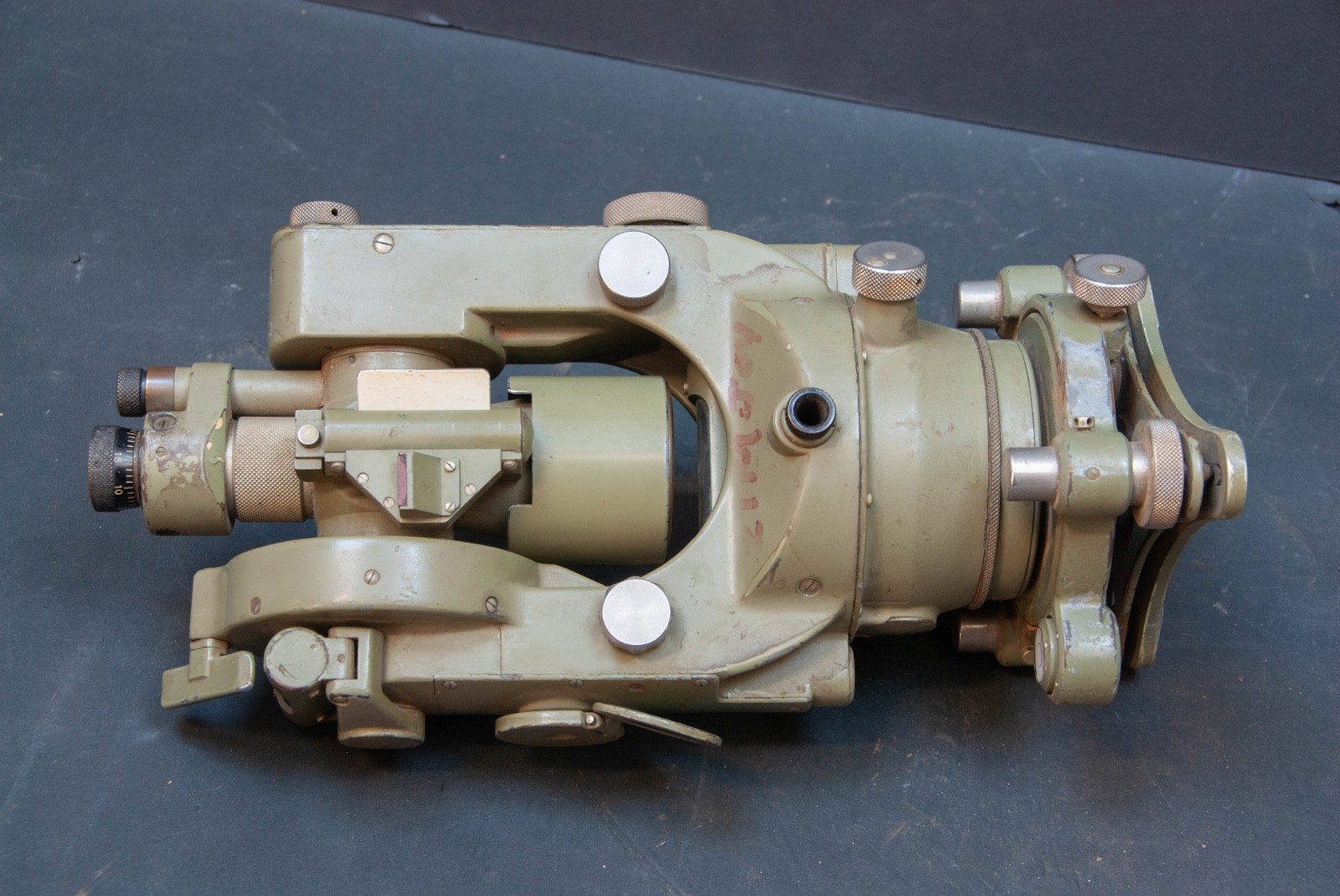 Wild Heerbrugg Theodolite & Case Switzerland No. 42243 Odd Variant. Video.