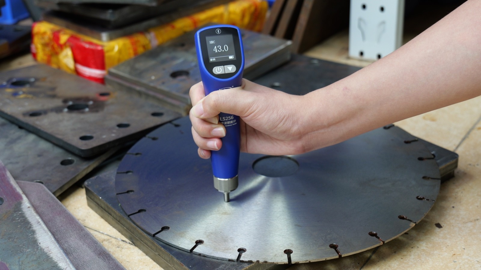 Ultrasonic Hardness Testercan ltrasonic contact impedance method to measure vari