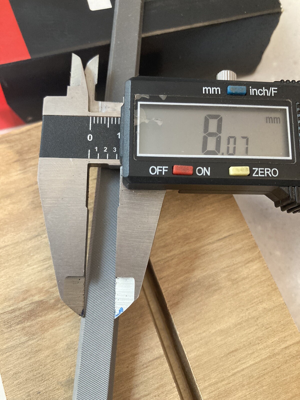 Vallorbe double bevel square chain file 2279