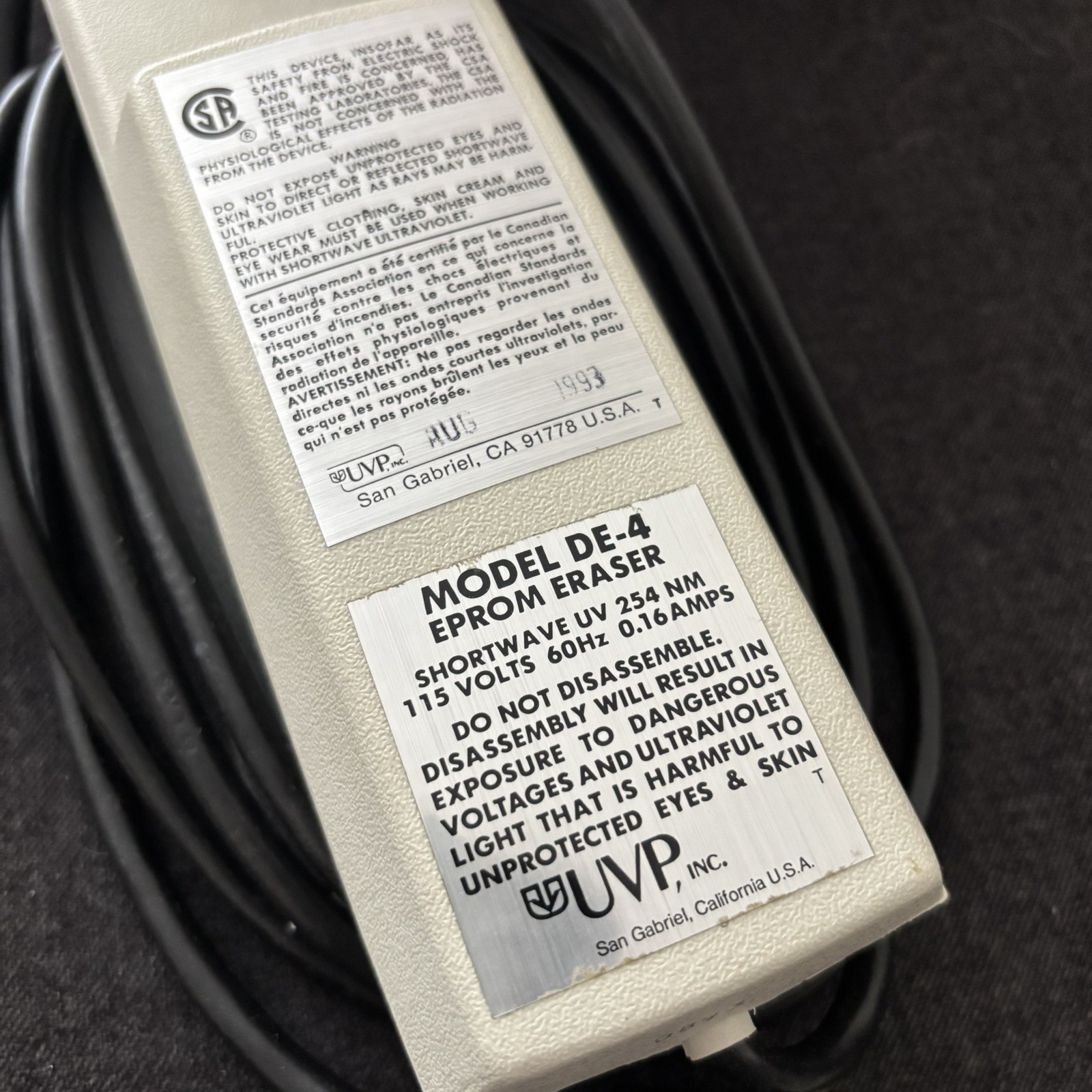 UVP Inc DE-4 EPROM ERASER Shortwave UV 254NM 115V 60Hz 0.16Amps p/n 95-0095-03
