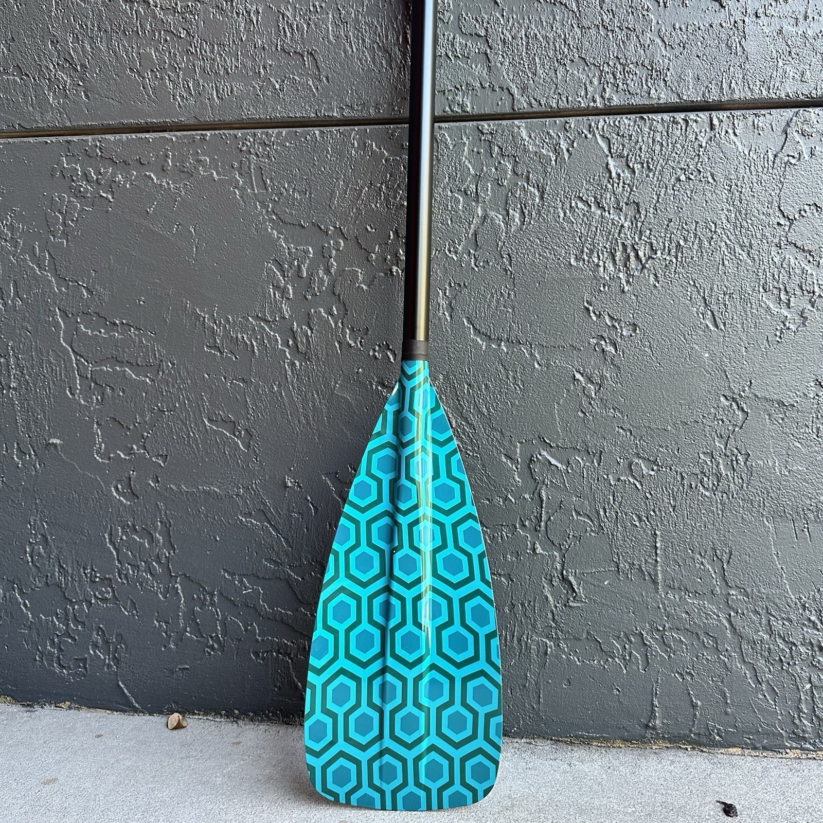 3-Piece Adjustable SUP Paddle –Lightweight, Floating Aluminum Shaft (Body Glove)