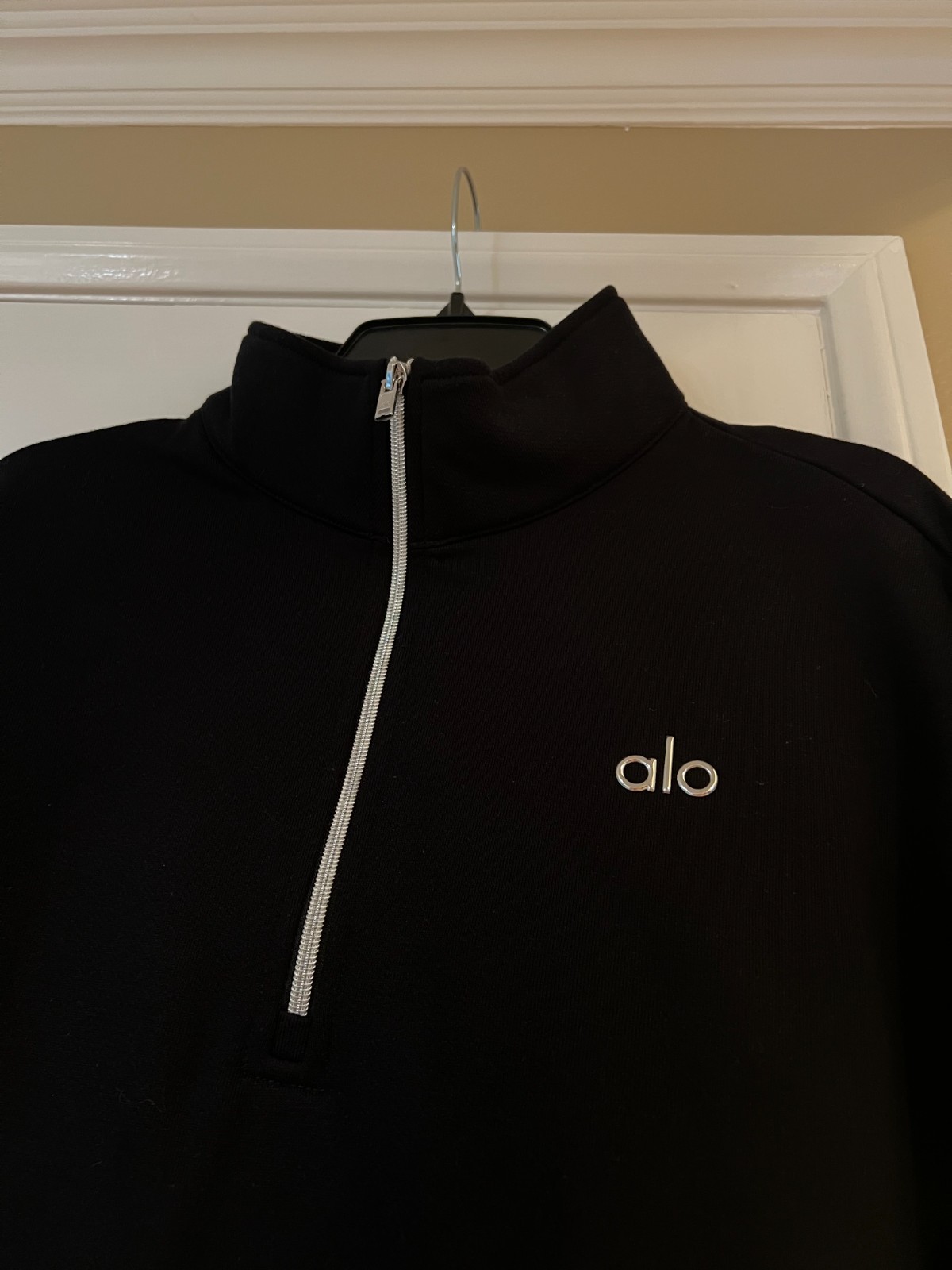 BRAND NEW ALO Yoga Size Large Black Accolade 1/4 Zip Pullover Collared Unisex
