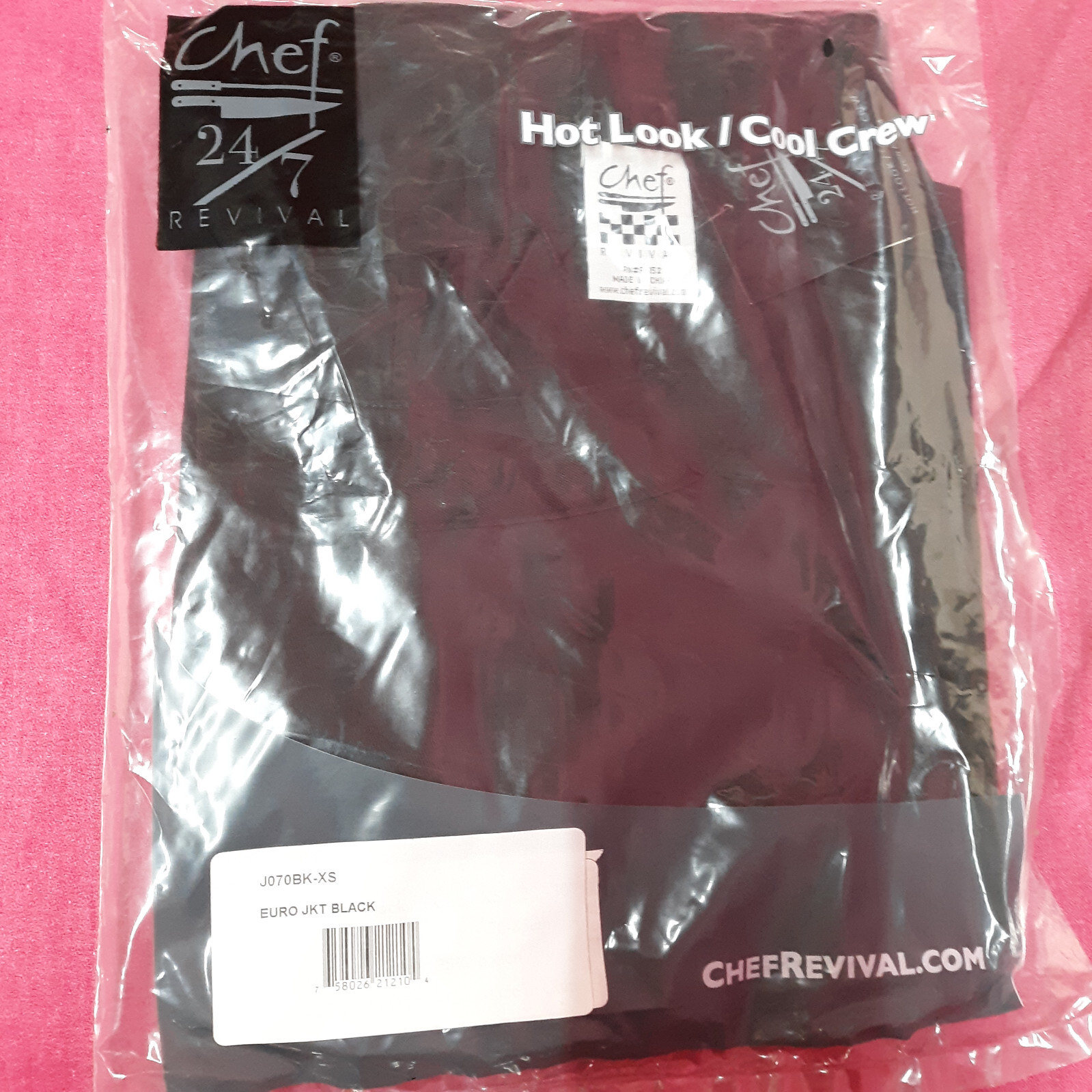 CHEF REVIVAL EURO JACKET  BLACK  (J070BK-XS) 3/4 SLEEVE WITH HIDDEN SNAP