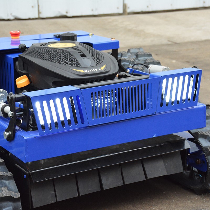 Gasoline Remote Controlled Tracked Lawn Mower RATO 225cc 7HP - Free Shipping