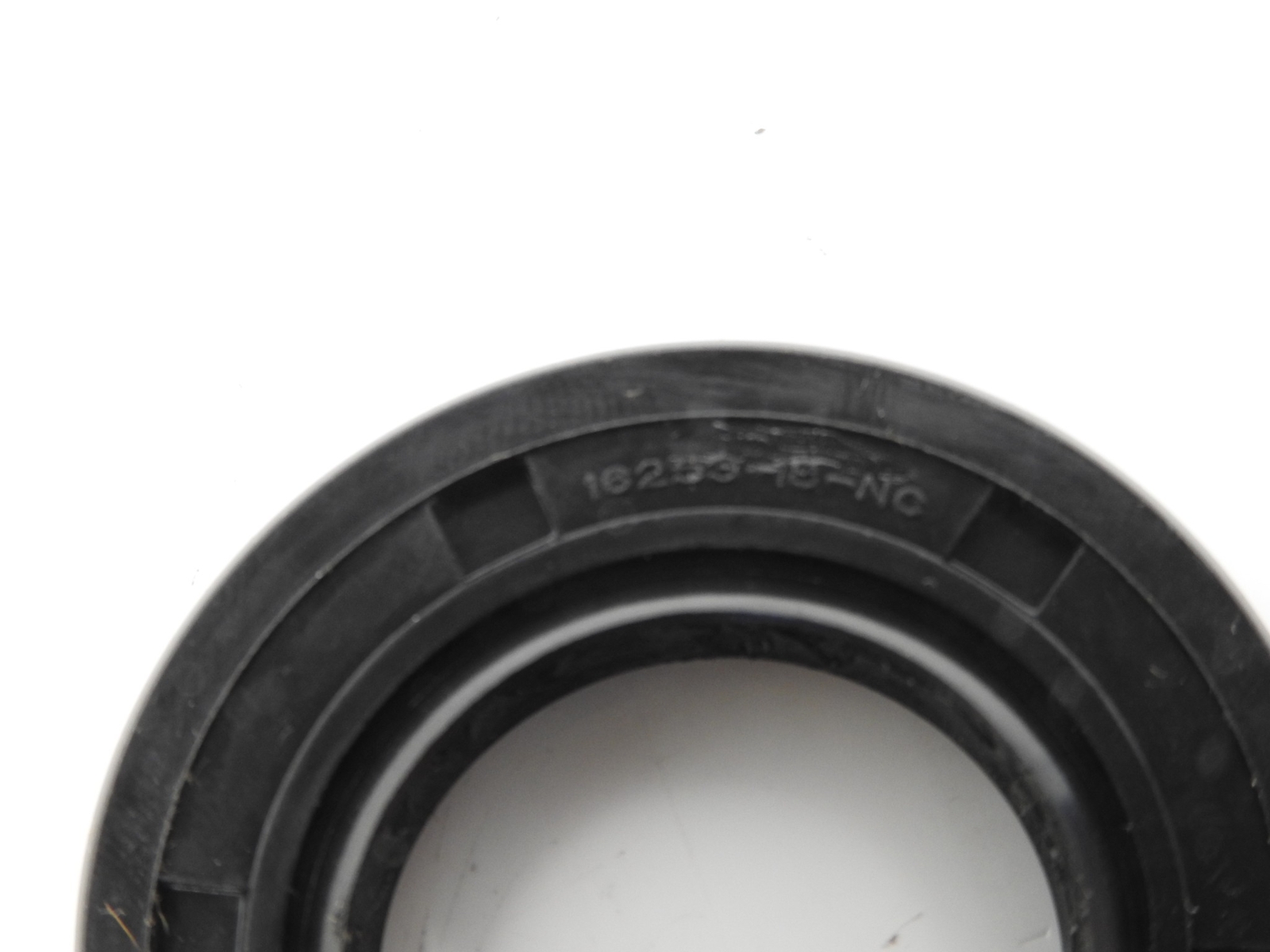 Oem Eaton EA 16253-18 - Eaton Shaft Seal For 70422 and 70423 Series Pumps