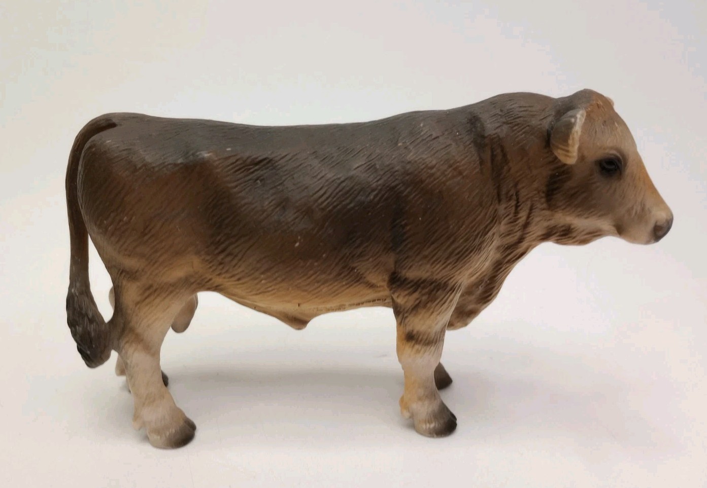 Lot of 5 Schleich Bull/Cow Figurines Germany made in China 1/20th Scale