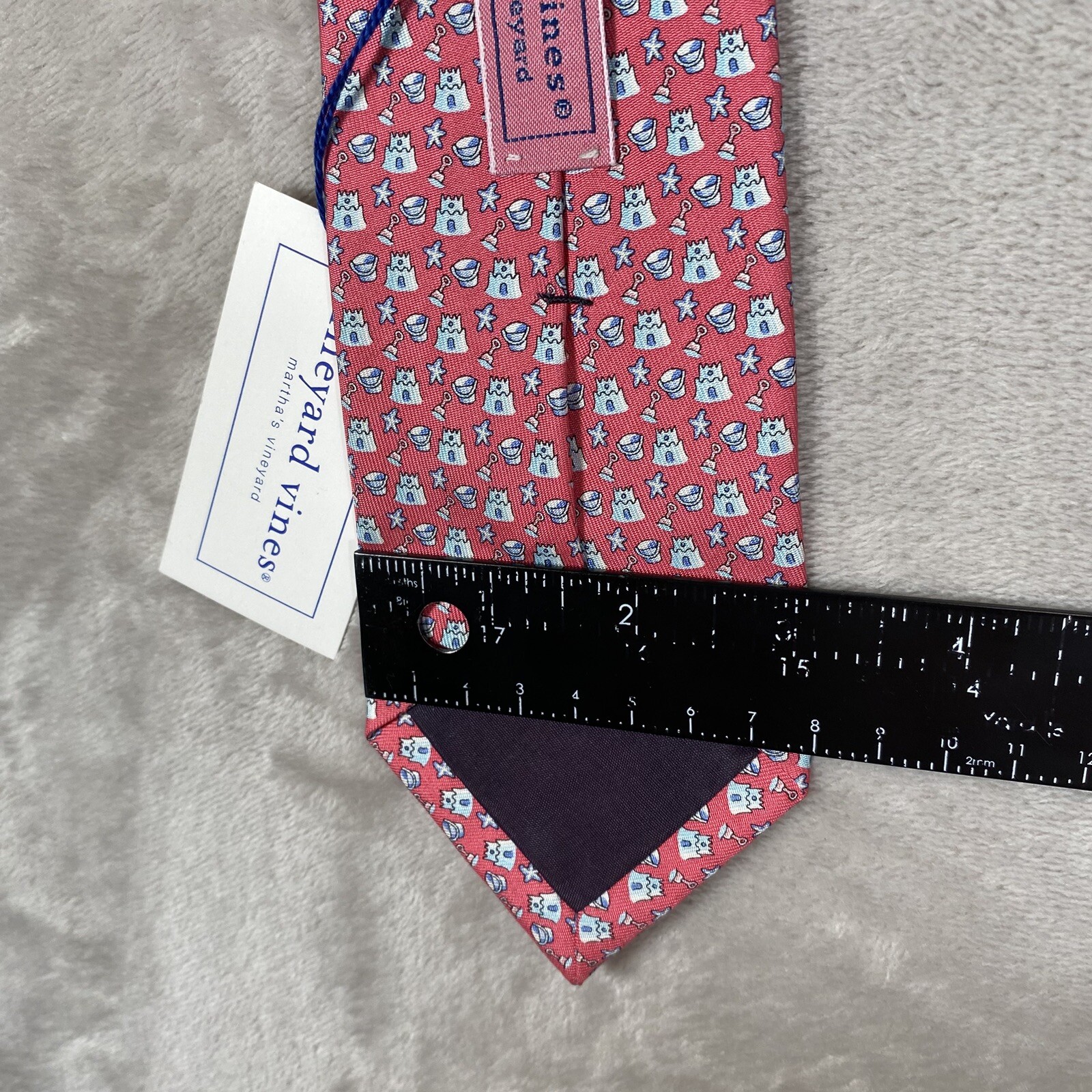 NEW Vineyard Vines Boys/Short Mens Tie Pink W/ Sandcastle Beach 100% Silk