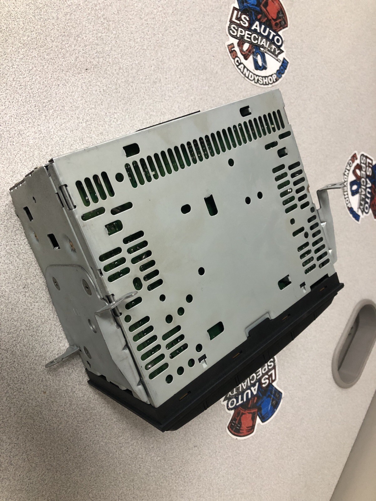 2000-2004 Nissan Pathfinder INFINITI G20 Audio Equipment Radio Receiver OEM ST47