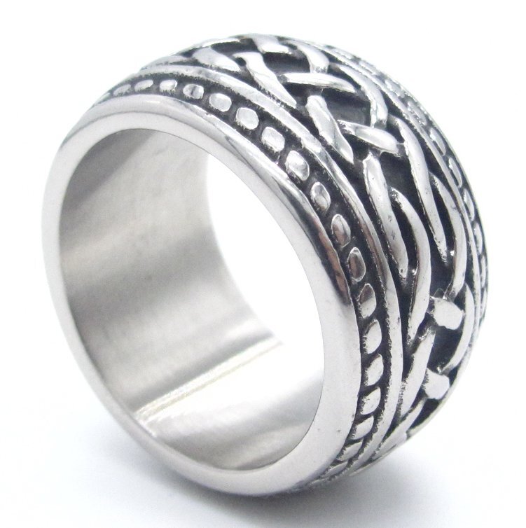 MENDEL Mens Irish Celtic Love Infinity Knot Ring Band Stainless Steel Size 7-15