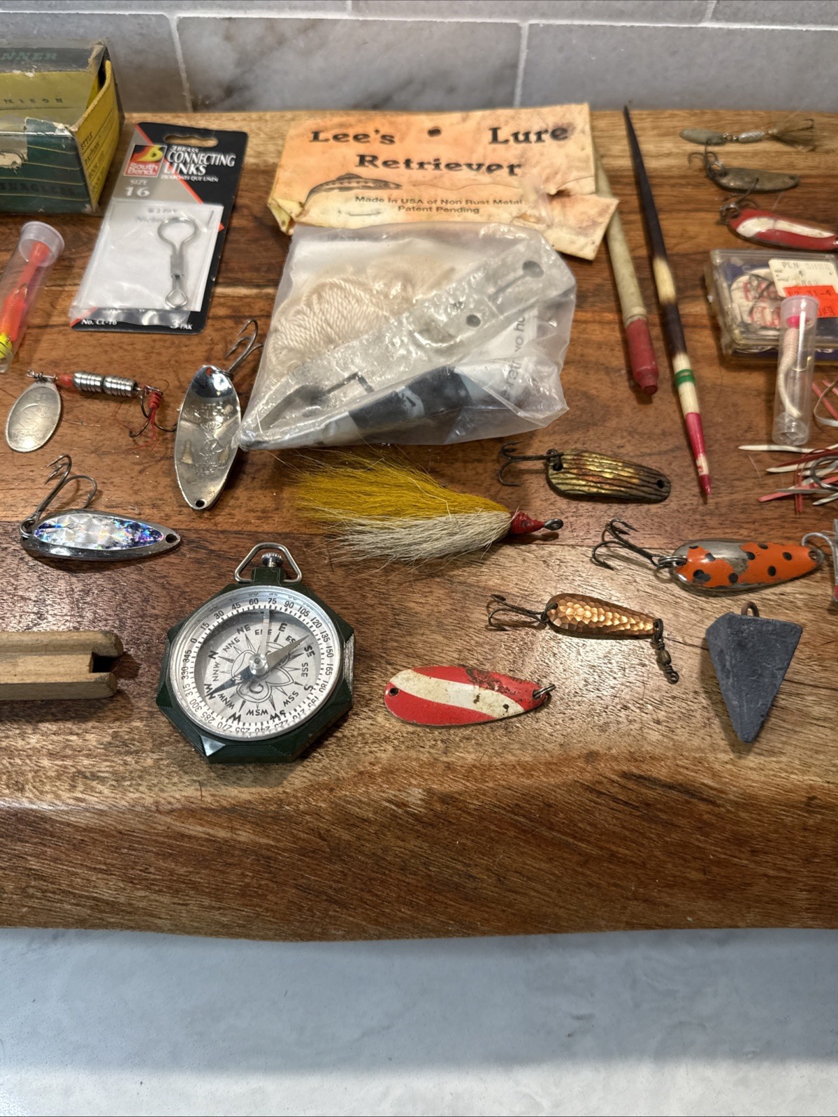 Lot Fishing Supplies Vintage Flies Lures Line Weights Scale Hooks