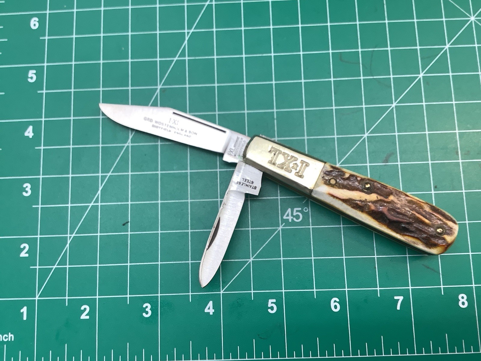 IXL Worstenholm  Stag Grips Great Etched Jack