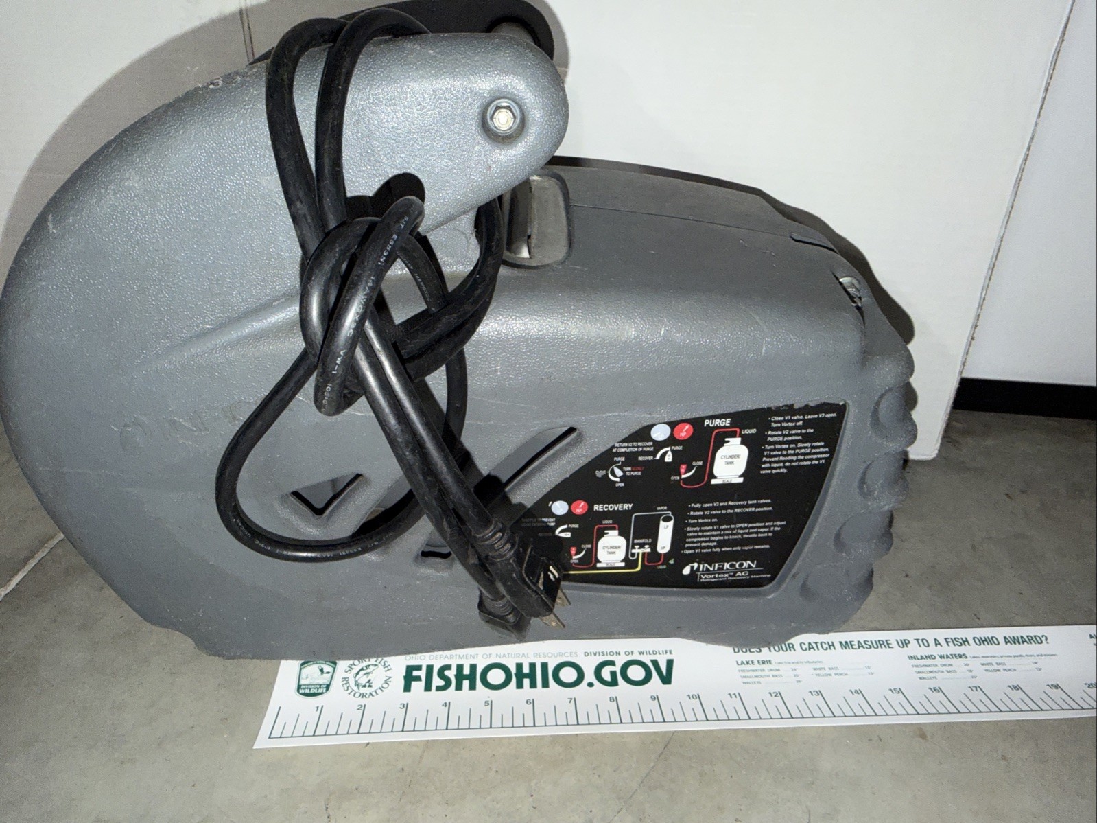 INFICON 714-202-G1 VORTEX REFRIGERANT RECOVERY MACHINE