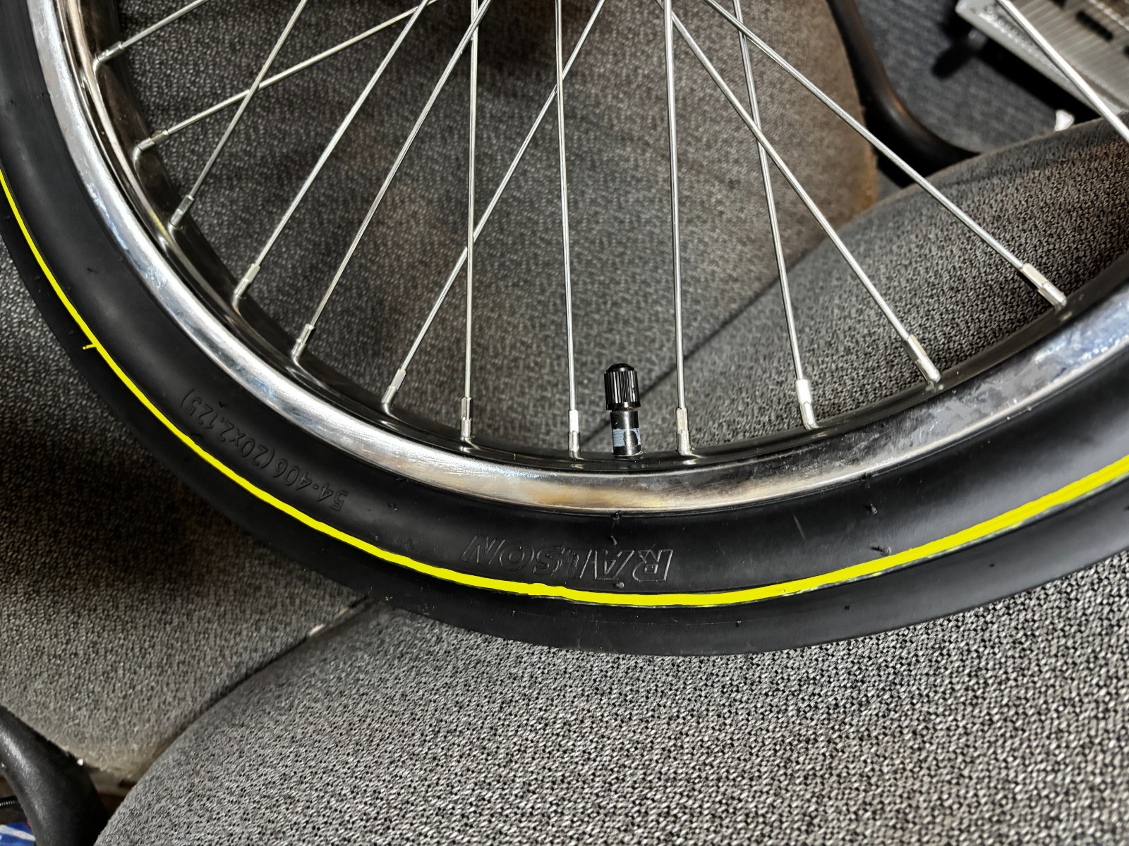 20" Redline Slick Tire fits Sears Screamer Huffy Rail Banana Seat Muscle Bike