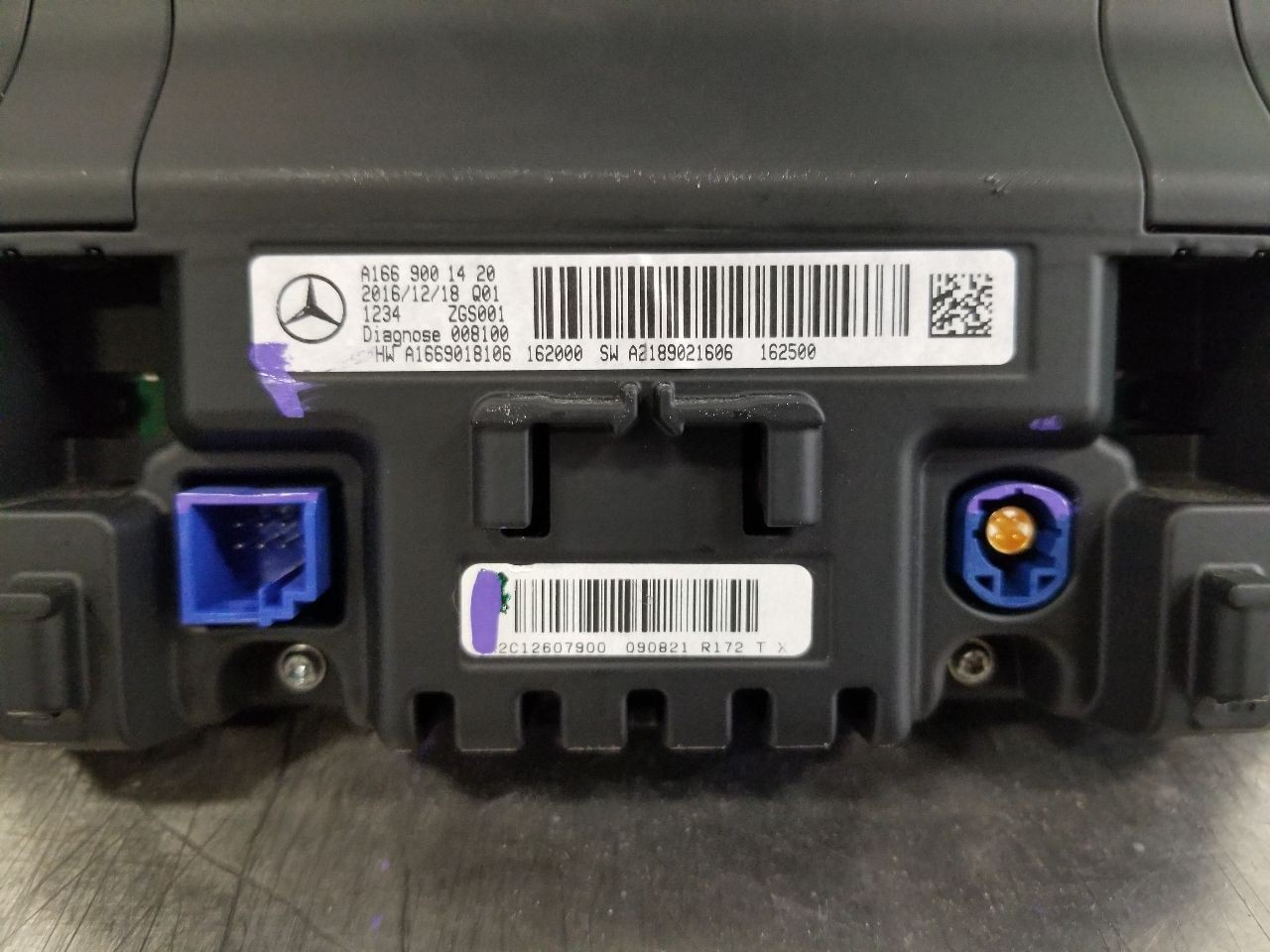 17 2017 MERCEDES GLE43 AMG 166 TYPE INFORMATION DISPLAY SCREEN 1669001420