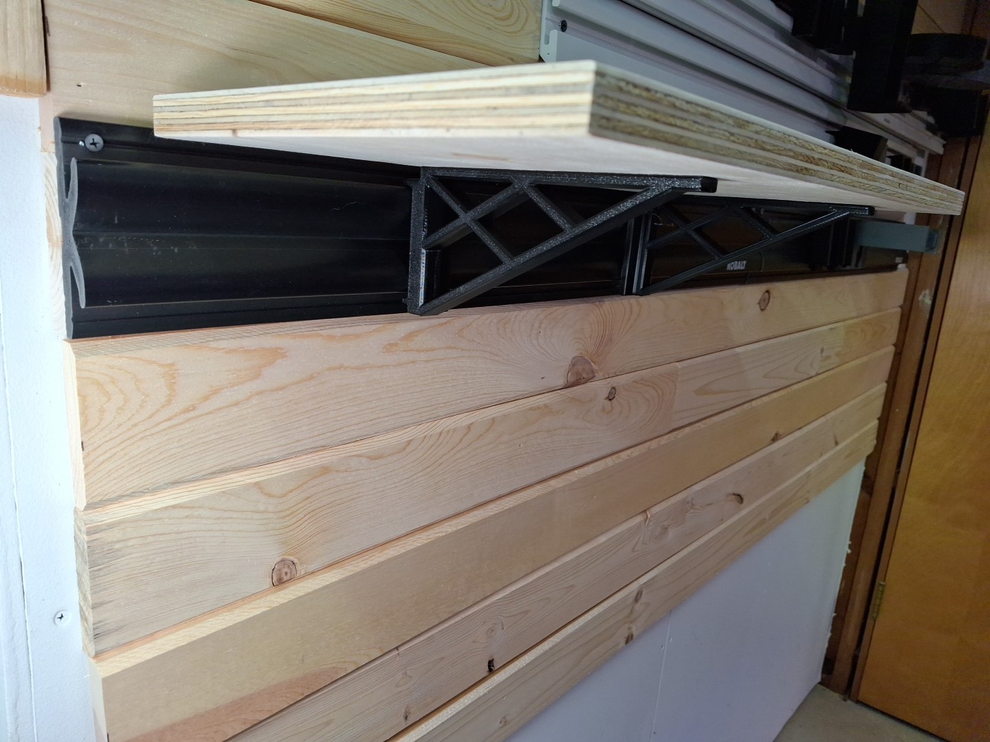 Shelf Brackets for Kobalt K Rail- Large