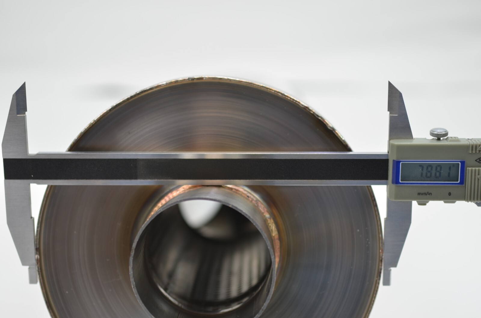 1320 Twin Exit Fujitsubo Legalis Style muffler 240z 260z 280z 510 2.5 inch inlet