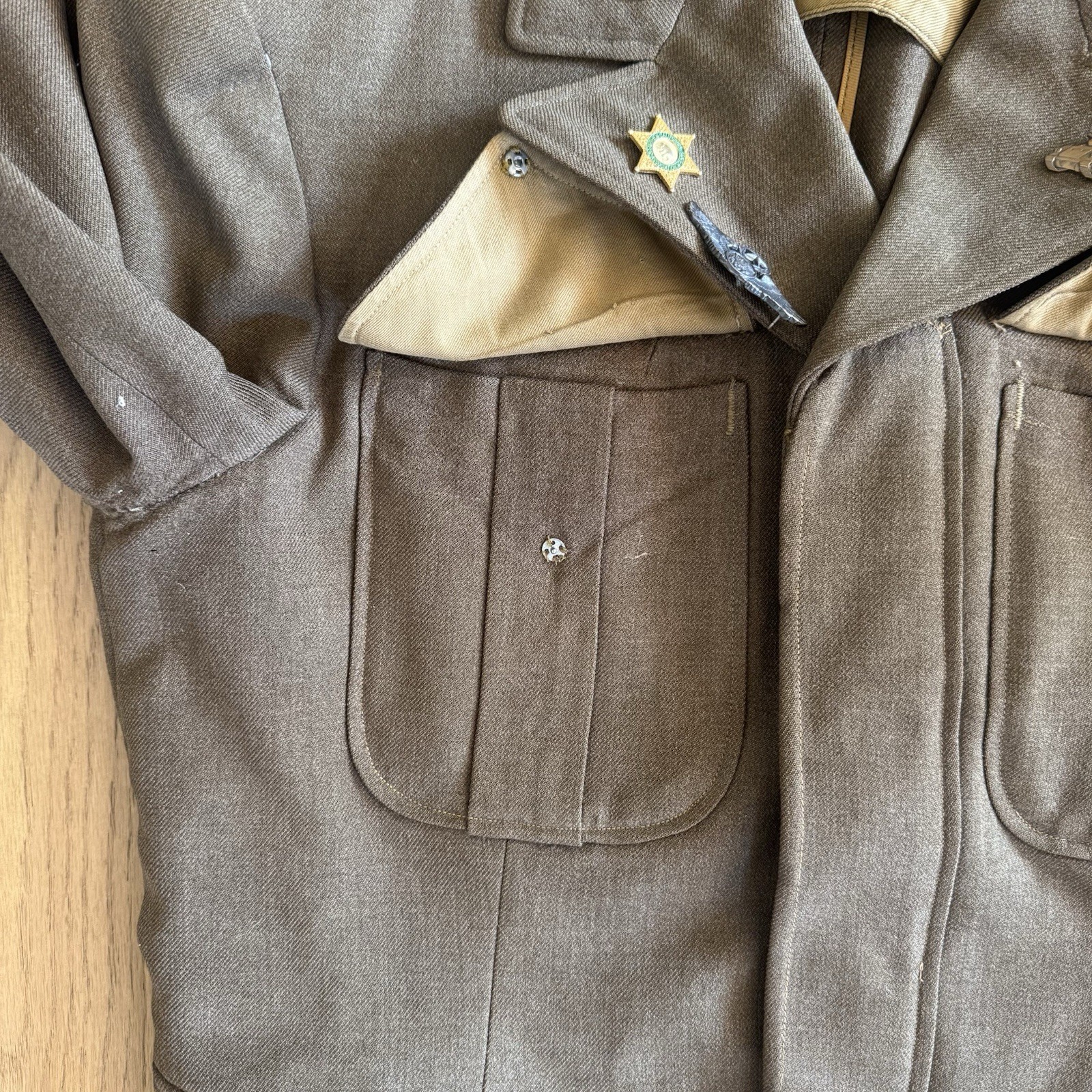 Vintage WWII US Army Eisenhower Ike Jacket Mens Small Wool Drab Olive Pins 1940s