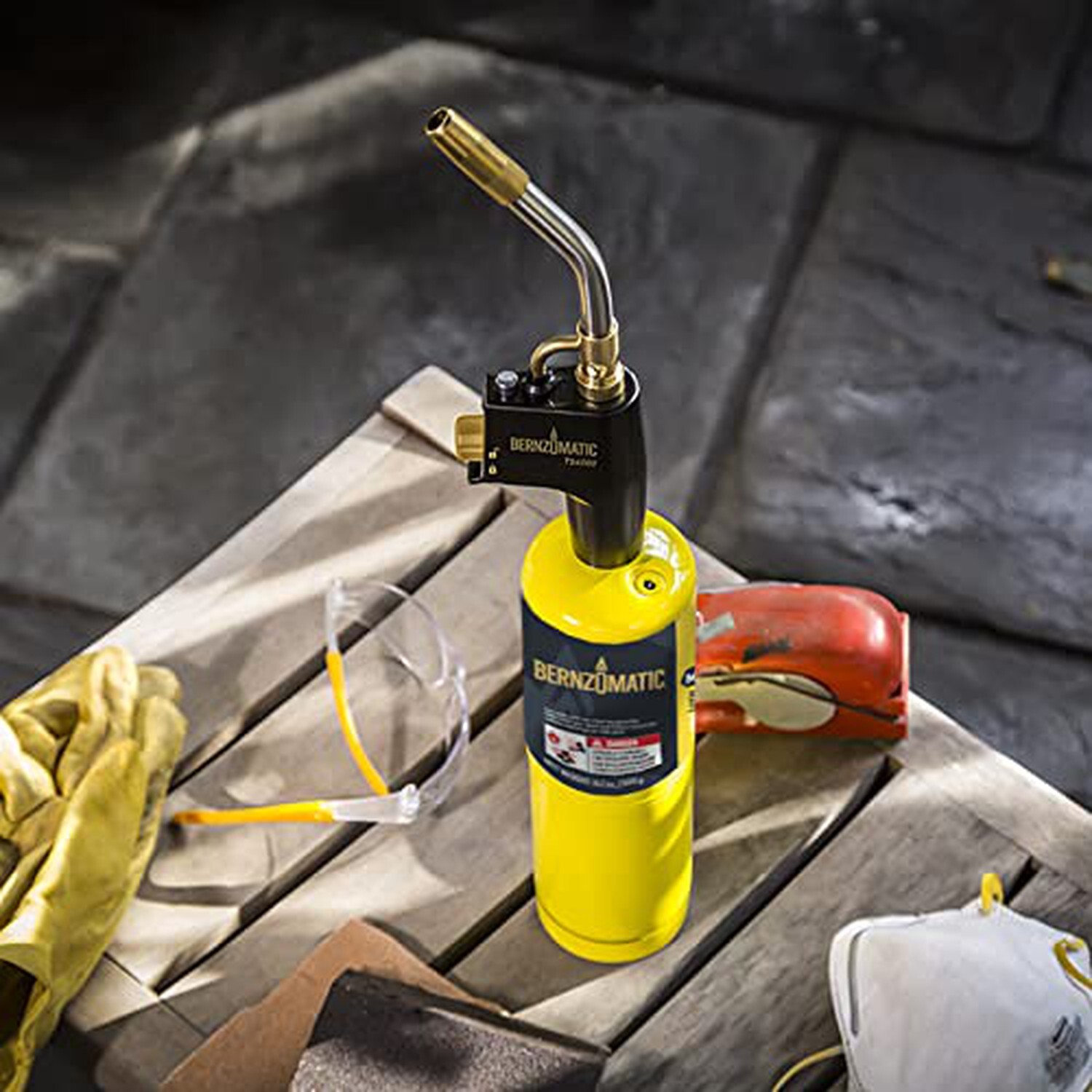 Bernzomatic Map Pro Gas Cylinder 3-Pack with Advanced Performance Torch TS4000T