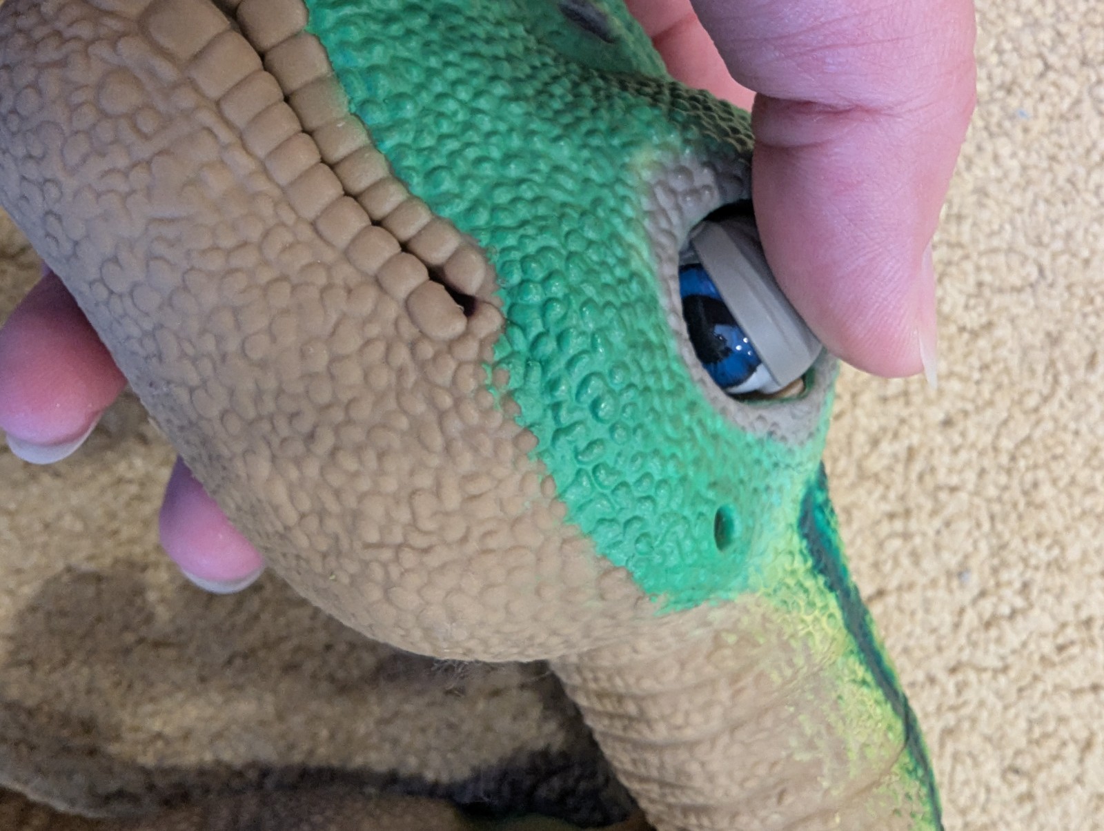 Innvo Labs Pleo RB Robot Dinosaur with Some Accessories, Dead Battery Pls Read