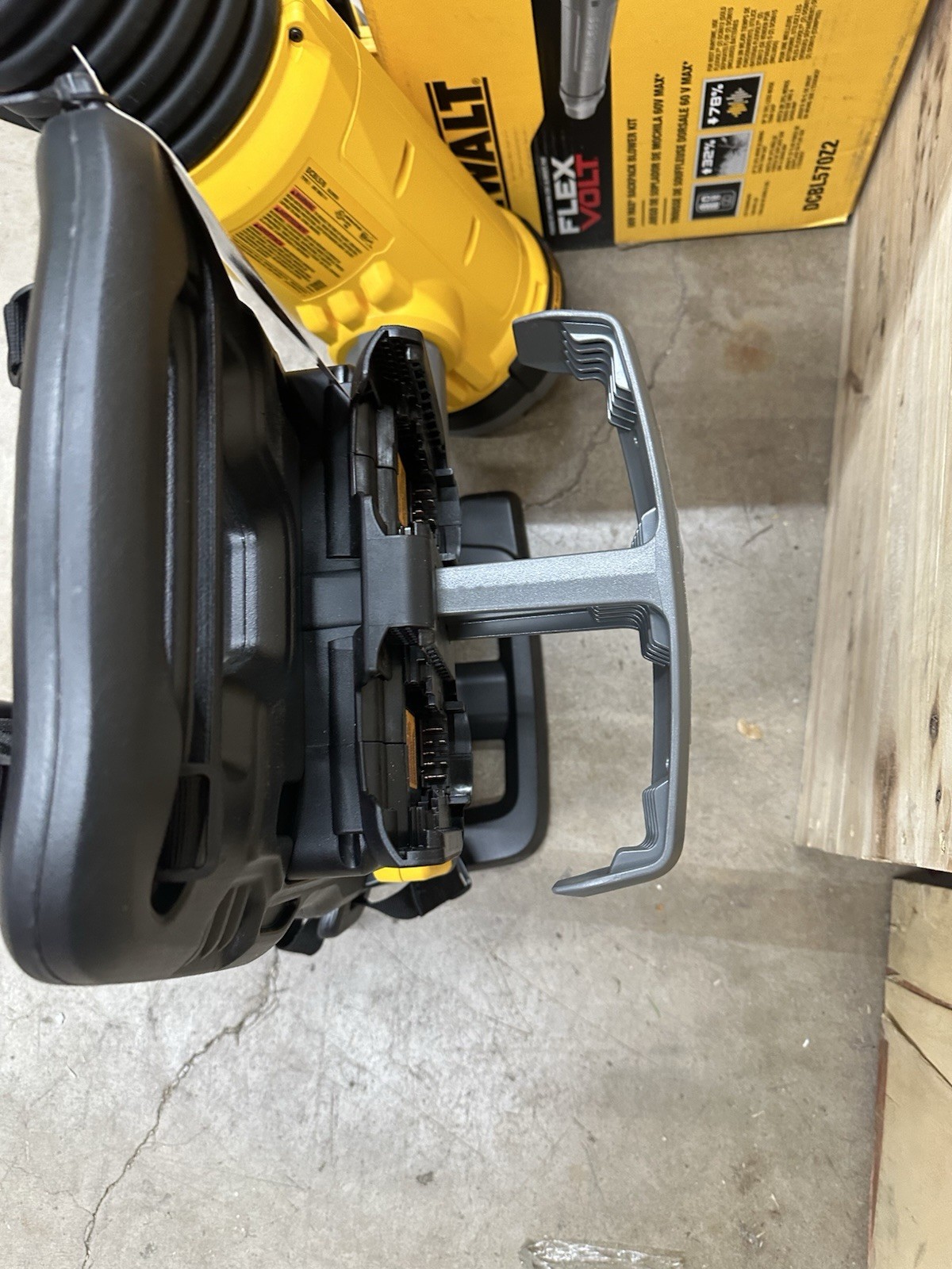 Dewalt DCBL570B 60V Flexvolt Max BackPack Blower (Tool Only) Open Box