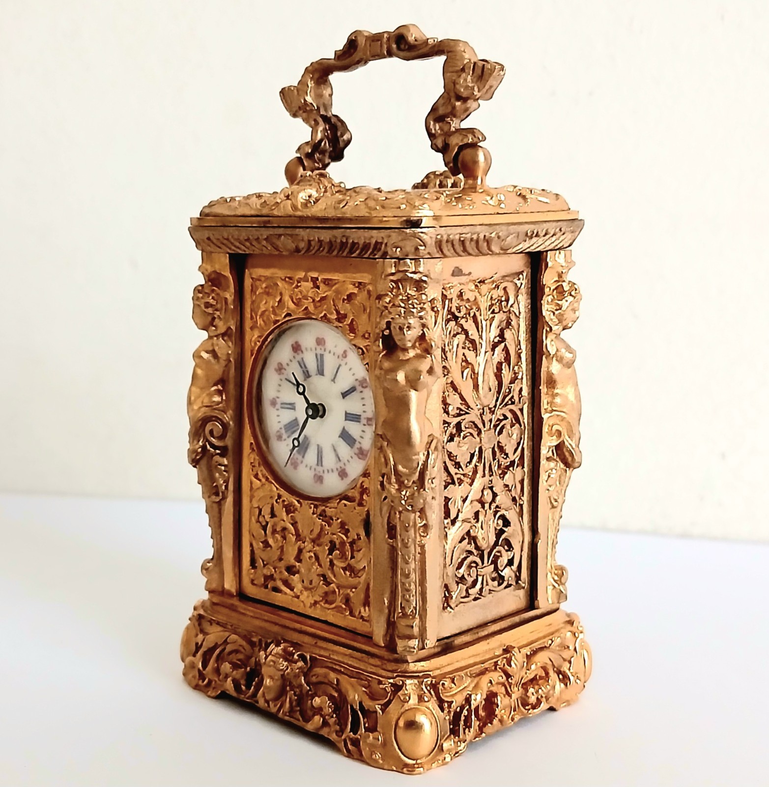 Miniature French Style Clock. Excellent Working Condition with Key.