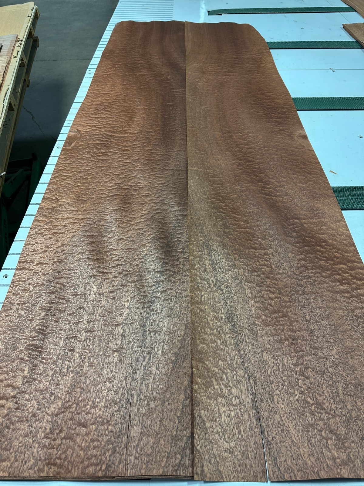 Sapele Raw Wood Veneer 86'' x 16'' 2 sheets 1118G