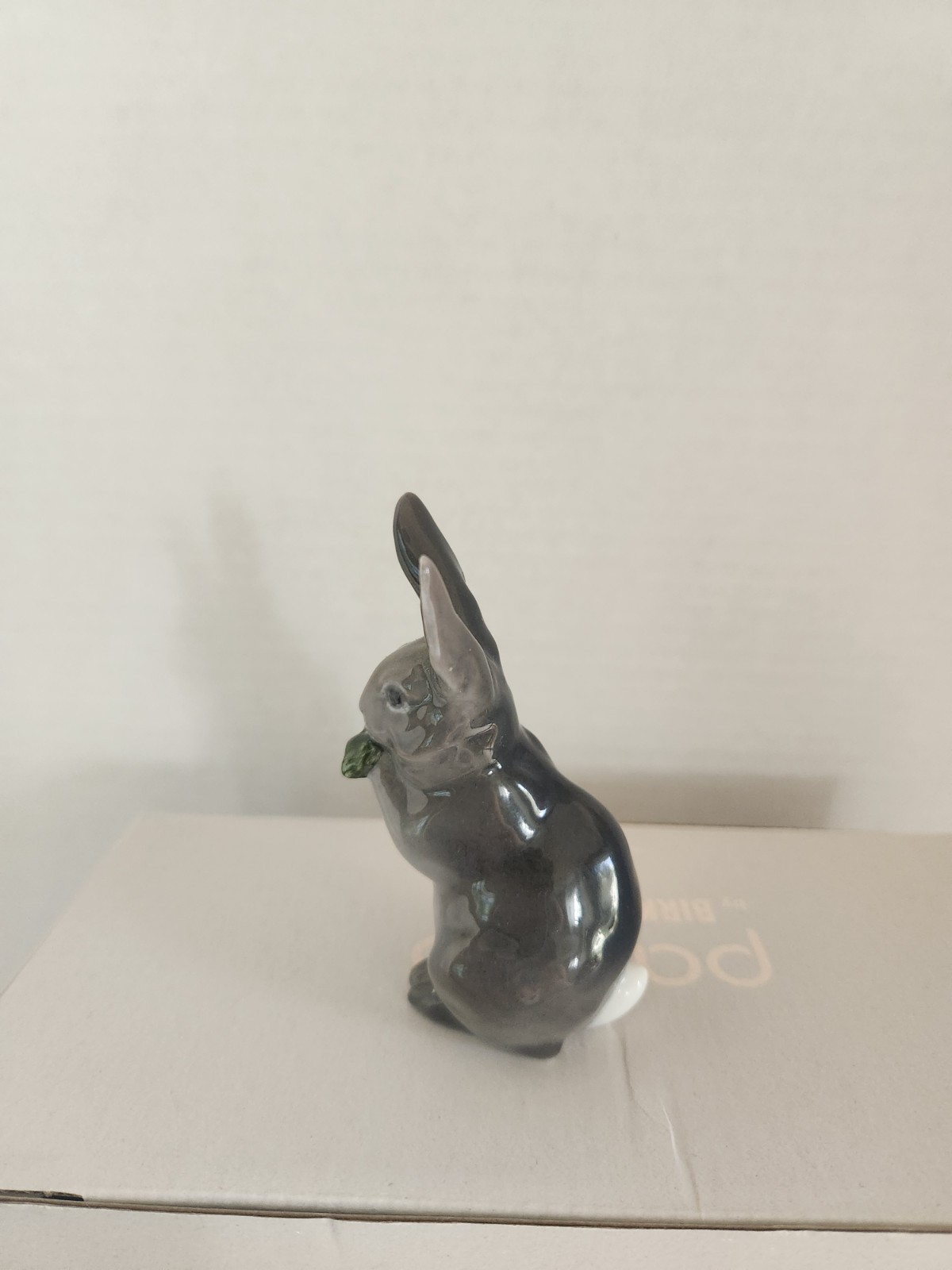 Vtg Royal Copenhagen Porcelain Rabbit Eating Leaf Figurine #1019, Denmark RARE