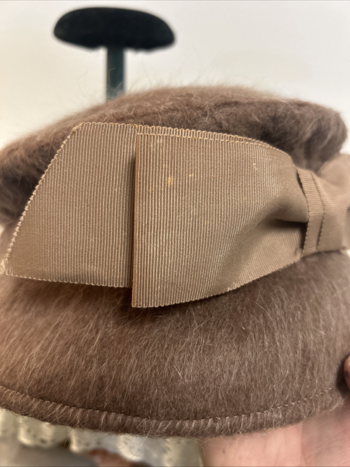 Henry Pollak New York Tan Women's Hat With Bow Vintage 100% Wool USA 50s-60s